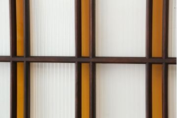 大正ロマン　古いお屋敷の上質な色ガラス引き戸　2枚セット(ガラス戸・建具)