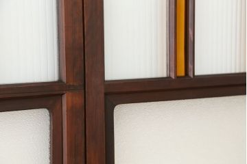 大正ロマン　古いお屋敷の上質な色ガラス引き戸　2枚セット(ガラス戸・建具)