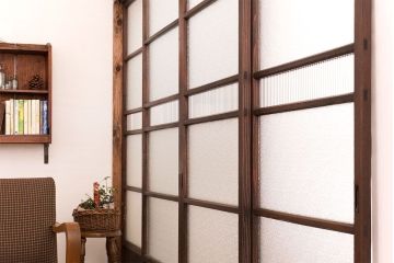 アンティーク　シンプルなダイヤガラス引き戸4枚セット