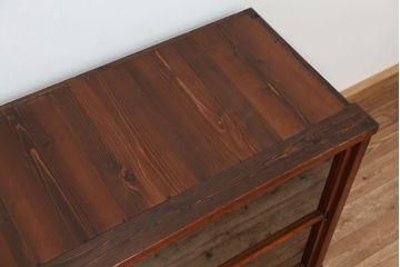 アンティーク家具　アンティーク　古い木の大振りな収納棚?