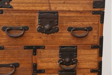 アンティーク家具　古民具・骨董　特別注文造り　総桐!金具の立派な二段重ね帳場箪笥(桐箪笥、桐たんす)