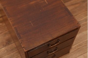 アンティーク家具　アンティーク　古い栗材の上質な3杯小引き出し