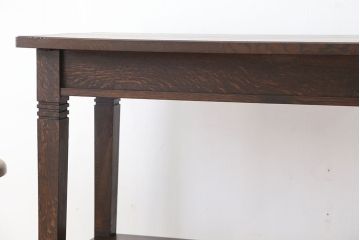 アンティーク家具　アンティーク　総楢材!古い洋館の上質なサイドテーブル