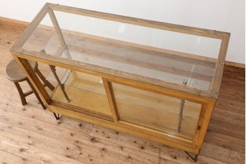 レトロ家具　アンティーク　古い駄菓子屋のレトロなガラスケース(ショーケース)