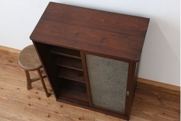 アンティーク家具　アンティーク　古い木のシンプルな結霜ガラス下駄箱(収納棚)