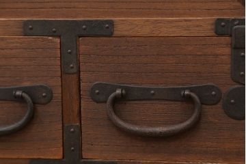 アンティーク家具　古民具・骨董　明治〜大正時代　小ぶりな関東帳場箪笥