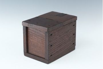 アンティーク雑貨　アンティーク　古い栗材の小さな銭箱(銭函)
