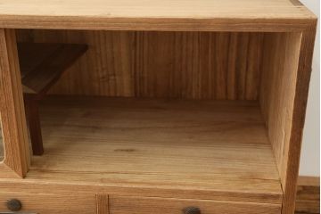 アンティーク家具　アンティーク 素敵なデザイン!古い木味のチェッカーガラスローボード