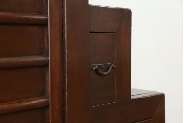 アンティーク家具　古民具・骨董　味わい深い京都産重ね階段箪笥
