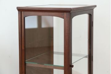 レトロ家具　昭和レトロ 素敵な雰囲気!古い木の小さなガラスケース(ショーケース)