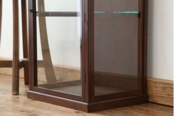 レトロ家具　昭和レトロ 素敵な雰囲気!古い木の小さなガラスケース(ショーケース)