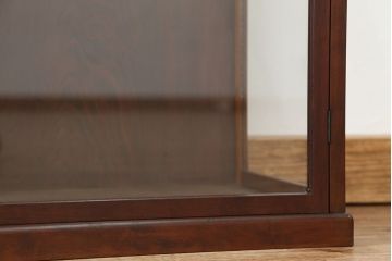 レトロ家具　昭和レトロ 素敵な雰囲気!古い木の小さなガラスケース(ショーケース)