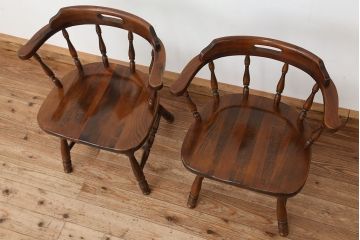 中古 飛騨産業 キツツキマーク ダイニングチェア2脚セット?