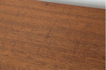 アンティーク家具　アンティーク　脚付きパタパタ下駄箱