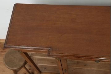 中古　イギリス製　美しいキャビネット