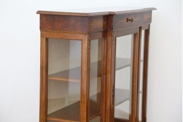 中古　イギリス製　美しいキャビネット