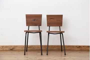 アンティーク家具　再入荷!人気の無垢板と鉄脚のイス2脚セット?(いす椅子アイアン)