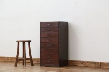 アンティーク家具　アンティーク　古い木のシンプルな8段引き出し