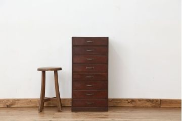 アンティーク家具　アンティーク　古い木のシンプルな8段引き出し