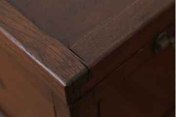 アンティーク雑貨　アンティーク　珍品!古いナラ材の重厚な収納箱