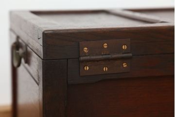 アンティーク雑貨　アンティーク　珍品!古いナラ材の重厚な収納箱