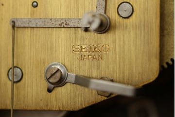 アンティーク雑貨　セイコー・ウエストミンスター置時計(ゼンマイ式)