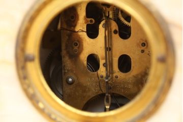 アンティーク雑貨　古いセイコー大理石置時計(ゼンマイ式)