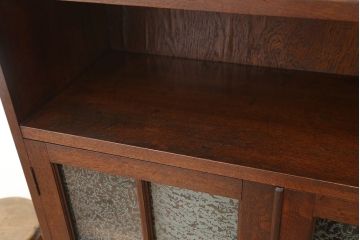 アンティーク家具　アンティーク 高級品!古い洋館の結霜ガラスナラ材本箱