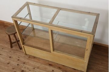 レトロ家具　昭和レトロ 古いパン屋のガラスケース(ショーケース)