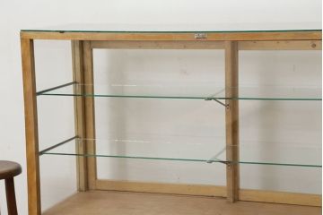 レトロ家具　昭和レトロ 古いパン屋のガラスケース(ショーケース)