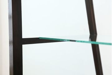 アンティーク家具　アンティーク 古いタバコ屋のシックな脚付きガラスケース(台形)