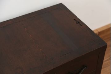 アンティーク家具　アンティーク　古い小窓付きの6杯時代箪笥ローチェスト(引き出し)