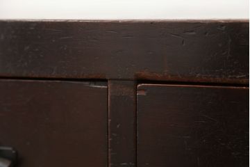 アンティーク家具　アンティーク　古い小窓付きの6杯時代箪笥ローチェスト(引き出し)