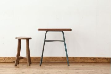 アンティーク家具　アンティーク　鉄脚サイドテーブル(1)(鉄足、机、在宅ワーク、在宅用テーブル、作業台、デスク)