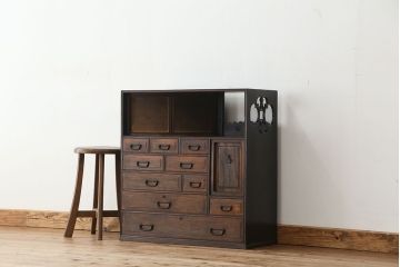 アンティーク家具　古民具・骨董　造りの良い変わり型小箪笥(茶箪笥・茶棚)
