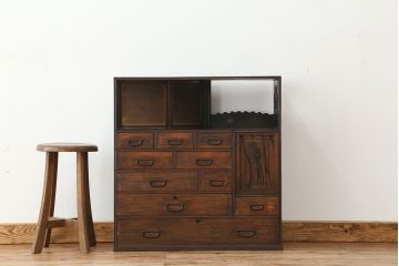 アンティーク家具　古民具・骨董　造りの良い変わり型小箪笥(茶箪笥・茶棚)
