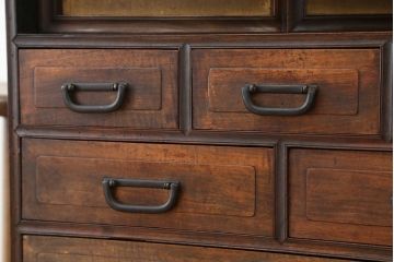 アンティーク家具　古民具・骨董　造りの良い変わり型小箪笥(茶箪笥・茶棚)