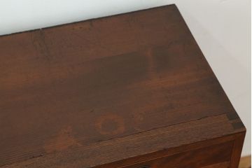 アンティーク家具　素敵なデザイン!帳場箪笥のような茶箪笥