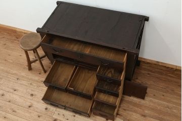 アンティーク家具　古民具・骨董　使い込まれたアンティーク関西帳場箪笥