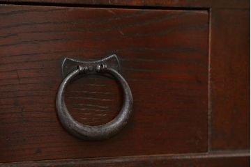 アンティーク家具　古民具・骨董　味わい深い二段重ね四尺水屋箪笥(食器棚、収納棚)