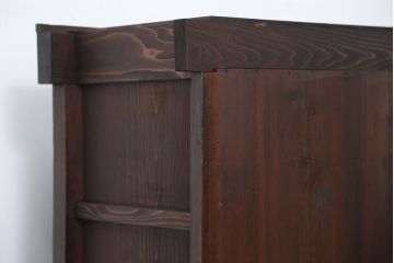 アンティーク家具　古民具・骨董　味わい深い二段重ね四尺水屋箪笥(食器棚、収納棚)
