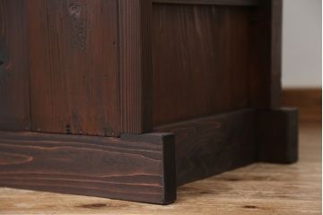 アンティーク家具　古民具・骨董　味わい深い二段重ね四尺水屋箪笥(食器棚、収納棚)