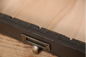 アンティーク家具　工業系　部品入れ小引き出し