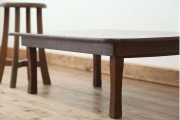 アンティーク家具　アンティーク　古い栓材のシンプルな折り畳み角ちゃぶ台(テーブル)
