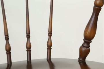 中古　飛騨産業キツツキマーク穂高アームチェア(ダイニングチェア)2脚セット?