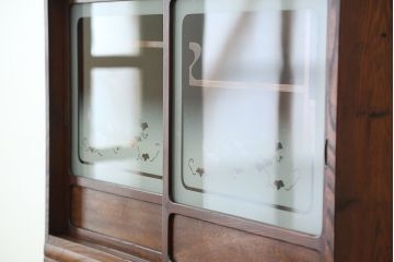 アンティーク家具　古民具・骨董　前面ケヤキ!杢目がキレイな茶箪笥