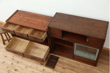 アンティーク家具　古民具・骨董　前面ケヤキ!杢目がキレイな茶箪笥