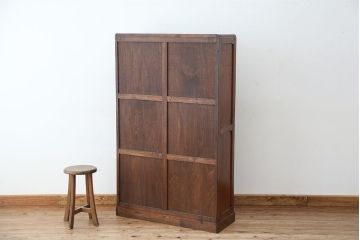 アンティーク家具　アンティーク　古いナラ材の上品で落ちついたデザインの本棚