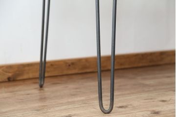 アンティーク家具　アンティーク　珍しいデザイン!鉄脚の格子引き戸ガラスケース(ショーケース)
