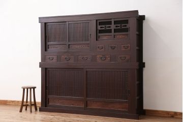 アンティーク家具　古民具・骨董　重厚!シックな六尺水屋箪笥(食器棚)